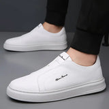 Sapatos de couro sem cadarço