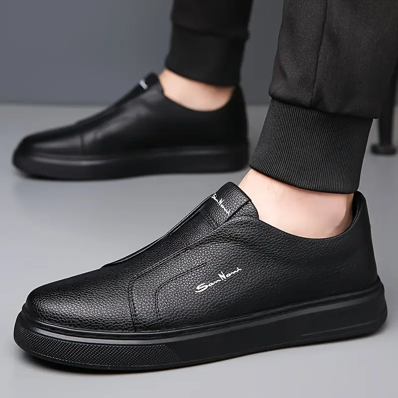 Sapatos de couro sem cadarço