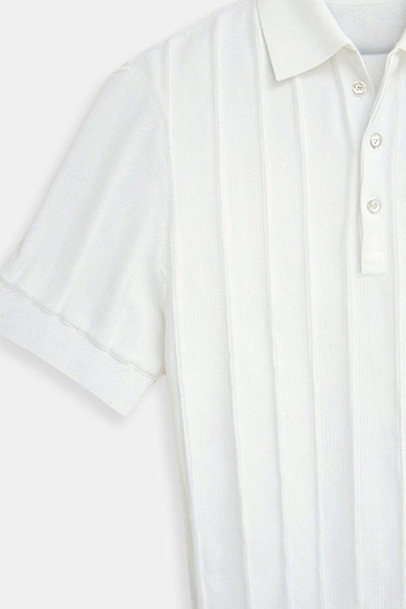 Camiseta polo chique listrada vertical Old Money com botões 