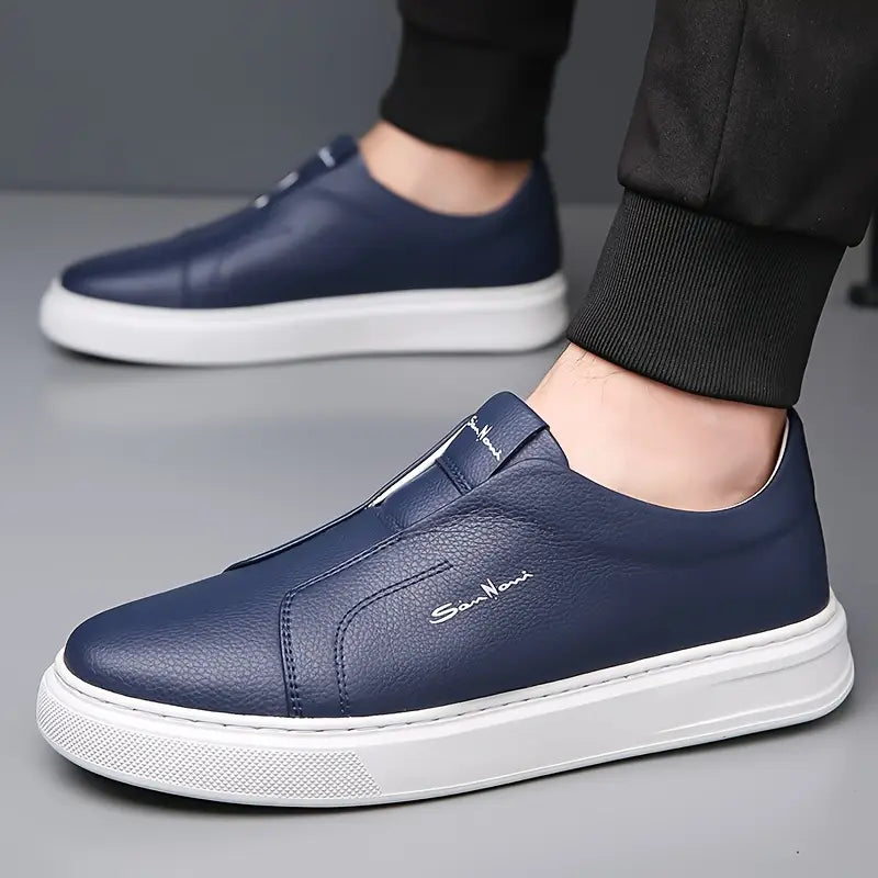 Sapatos de couro sem cadarço