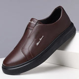 Sapatos de couro sem cadarço