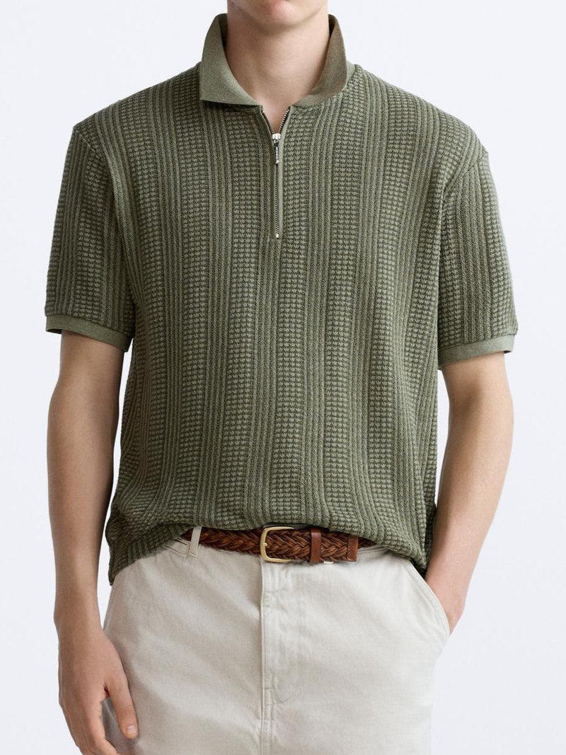 Camiseta polo estruturada exclusiva Old Money com meio zíper