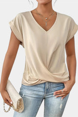 Valeria - Camisa decote em V com detalhes em renda