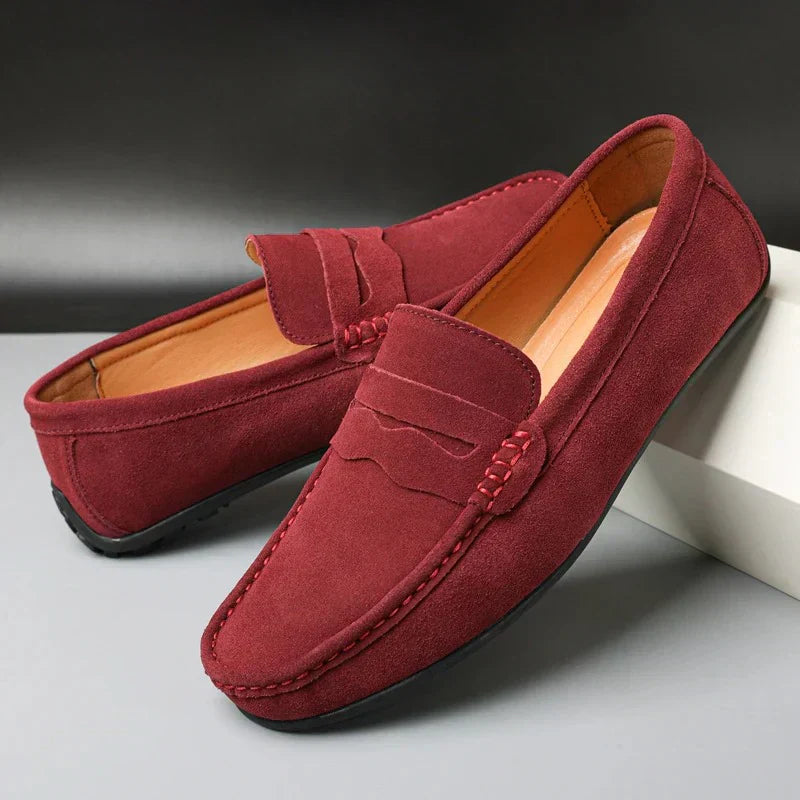 Mocassins masculinos de camurça retrô